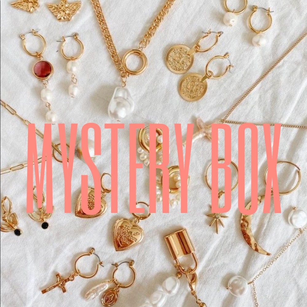 ✨MYSTERY BOX ✨